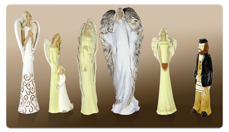 Umělecké sochy andělů z hlíny